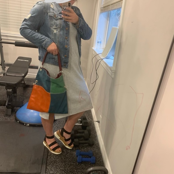 Color Block Purse!! - Picture 3 of 4